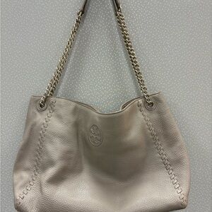 Elegant Cream Leather Tote Bag